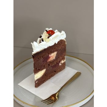 Feketeerdő torta szelet