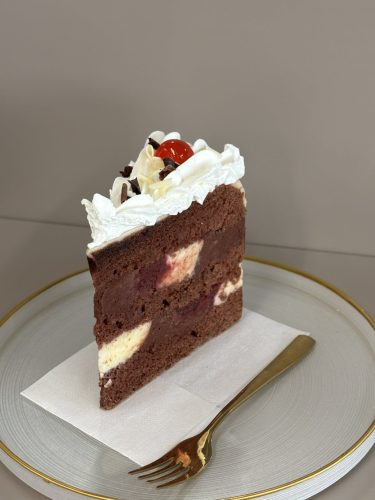 Feketeerdő torta szelet